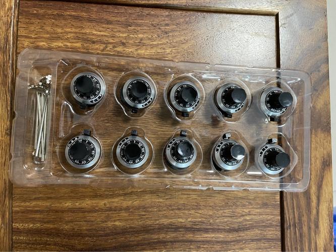 供应塑胶旋纽厂家,品牌,图片,热帖